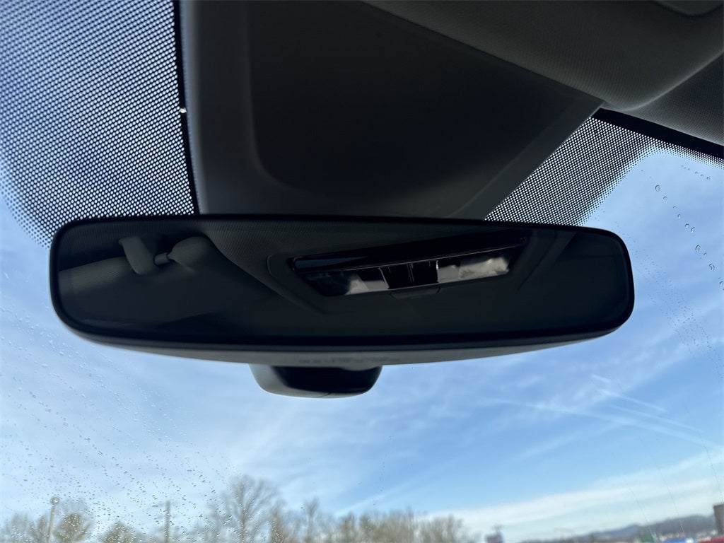 2024 Volkswagen Atlas 2.0T Peak Edition SEL