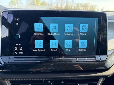 2025 Volkswagen Atlas Cross Sport 2.0T SE w/Technology