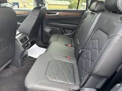2026 Volkswagen Atlas SE w/Technology