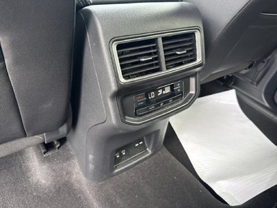 2026 Volkswagen Atlas SE w/Technology