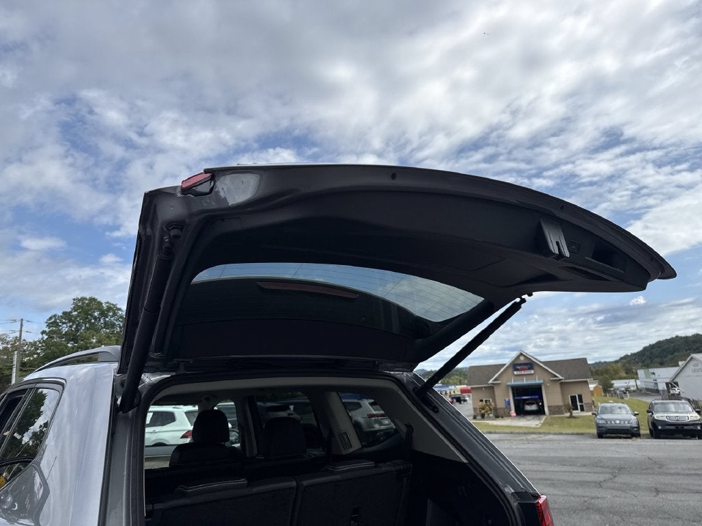 2026 Volkswagen Atlas SE w/Technology