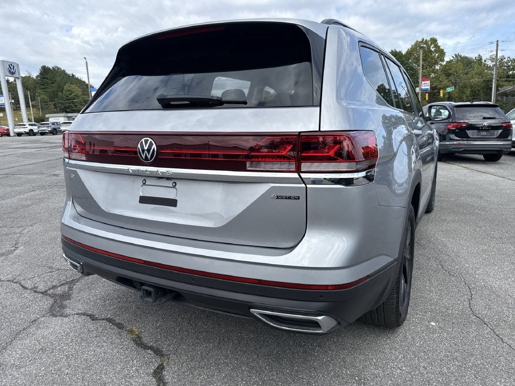 2026 Volkswagen Atlas SE w/Technology