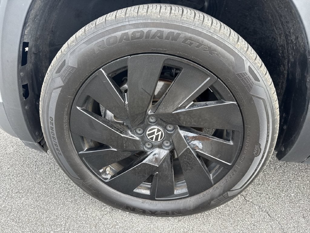 2026 Volkswagen Atlas SE w/Technology