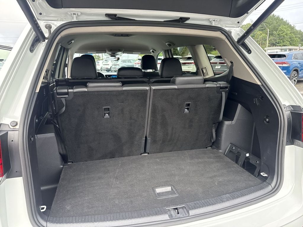 2024 Volkswagen Atlas 2.0T SE w/Technology