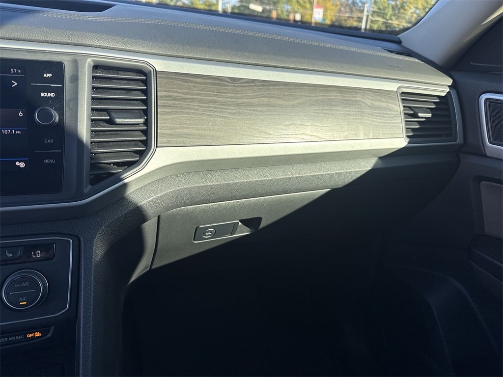 2021 Volkswagen Atlas 3.6L V6 SE w/Technology