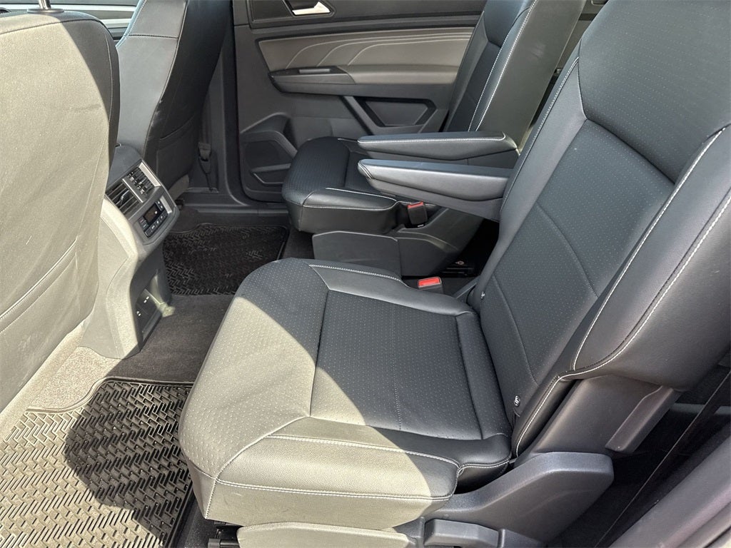 2023 Volkswagen Atlas 2.0T SE w/Technology