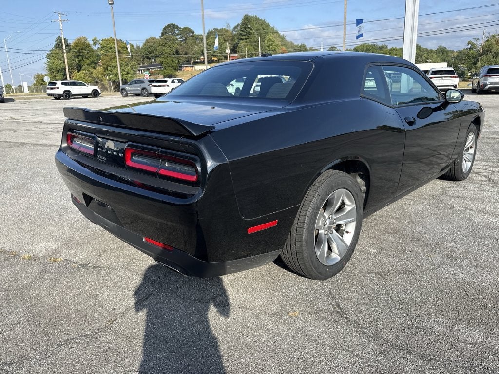 2021 Dodge Challenger SXT