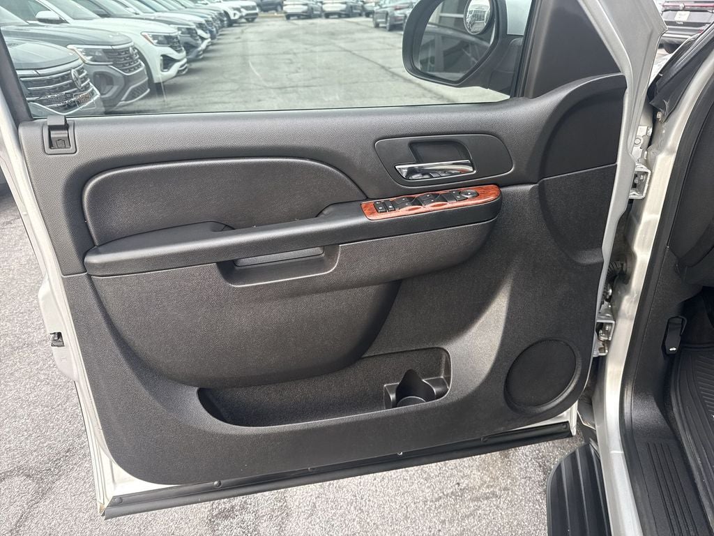 2013 Chevrolet Avalanche 1500 LS