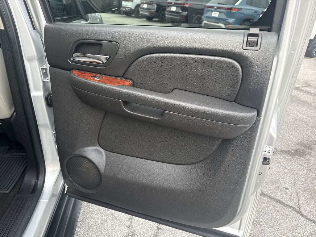 2013 Chevrolet Avalanche 1500 LS