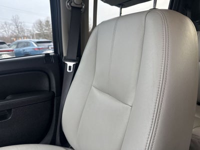 2013 Chevrolet Avalanche 1500 LS