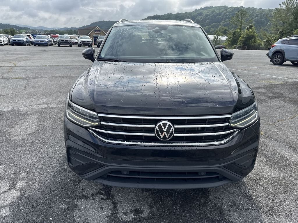 2023 Volkswagen Tiguan 2.0T SE