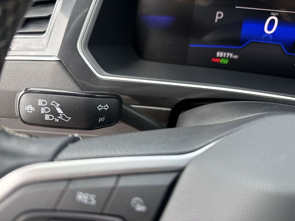 2023 Volkswagen Tiguan 2.0T SE
