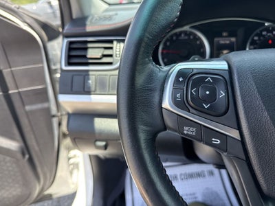 2015 Toyota Camry SE