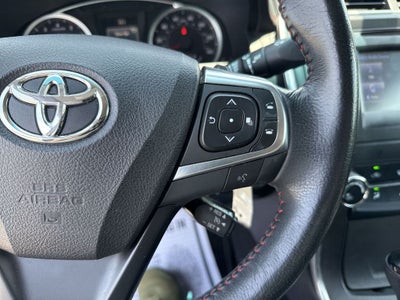 2015 Toyota Camry SE