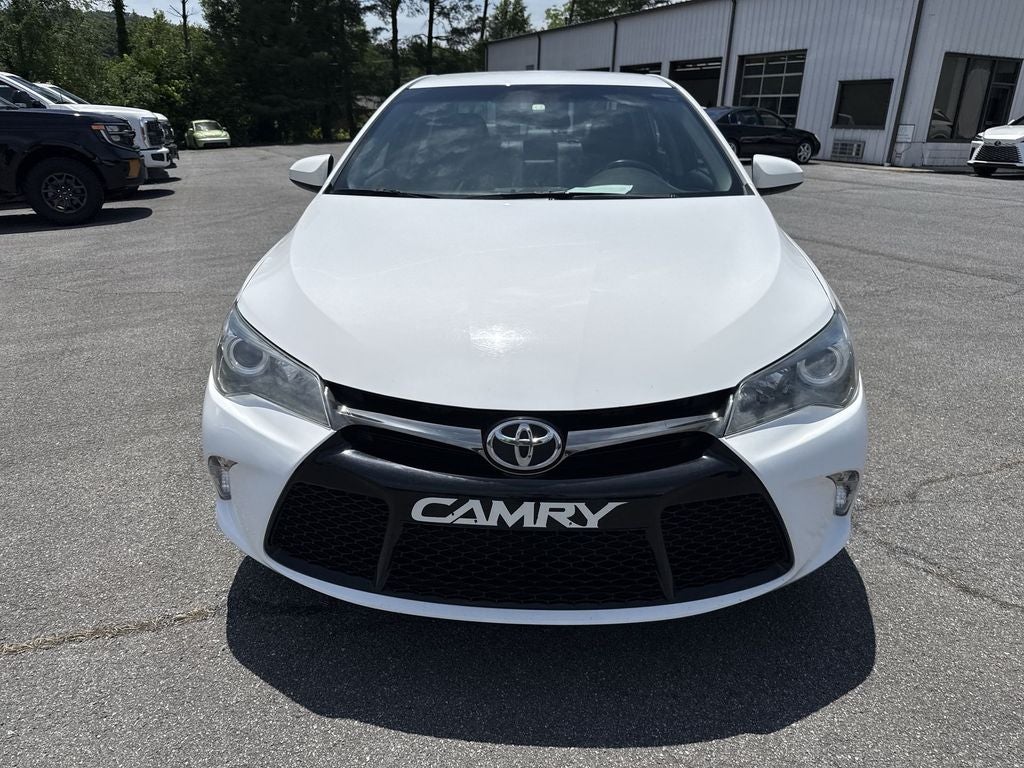 2015 Toyota Camry SE