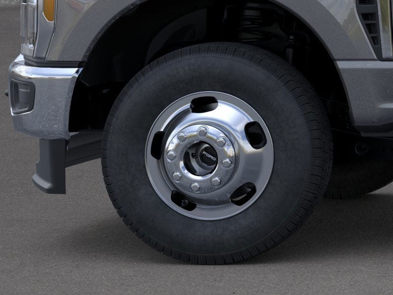 2026 Ford Chassis Cab F-350® XLT