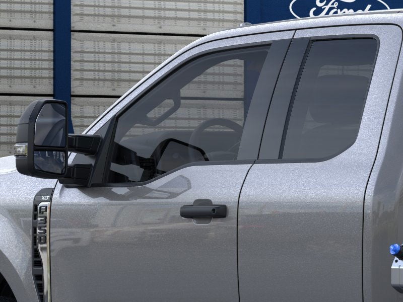 2026 Ford Chassis Cab F-350® XLT