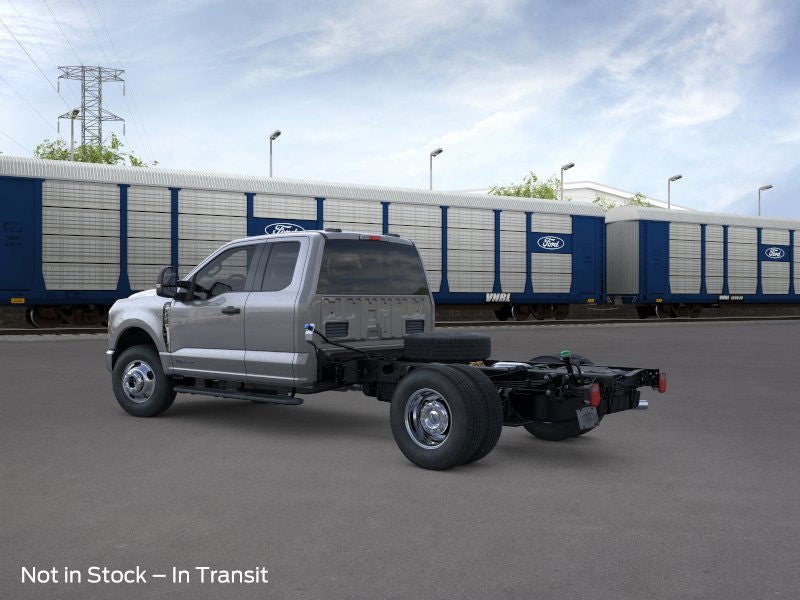 2026 Ford Chassis Cab F-350® XLT
