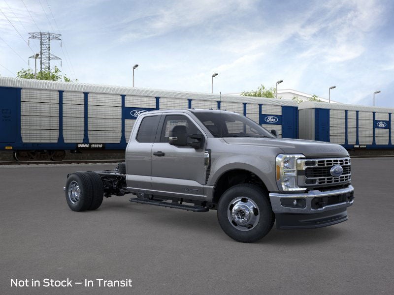 2026 Ford Chassis Cab F-350® XLT